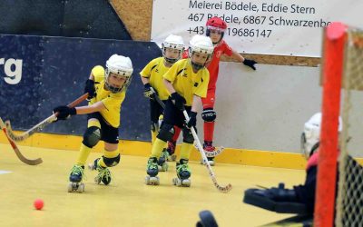 U9 halten die Fahne am Nationalfeiertag hoch:  Dornbirn mit Doppelteam beim Turnier in Vordemwald