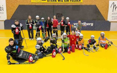 Ho, ho, Rollhockey –  der Nikolaus brachte Geschenke und Grüße